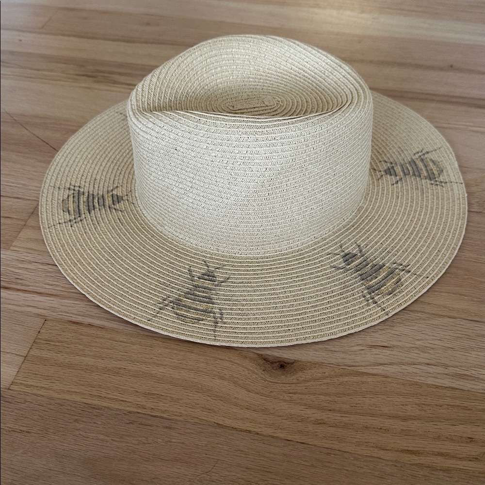 Vince Camuto Womens Wide Brim Panama Sun Hat Bee Motif Adjustable Resortwear - Picture 3 of 9